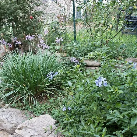 Terrace On The Сasa de vacaciones Monte del Lago